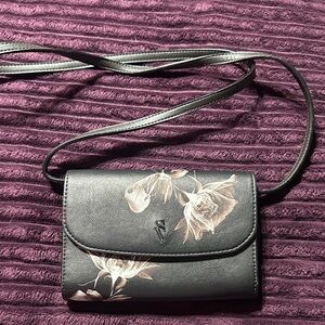Simply Vera Vera Wang Elegant Black Floral Crossbody Bag